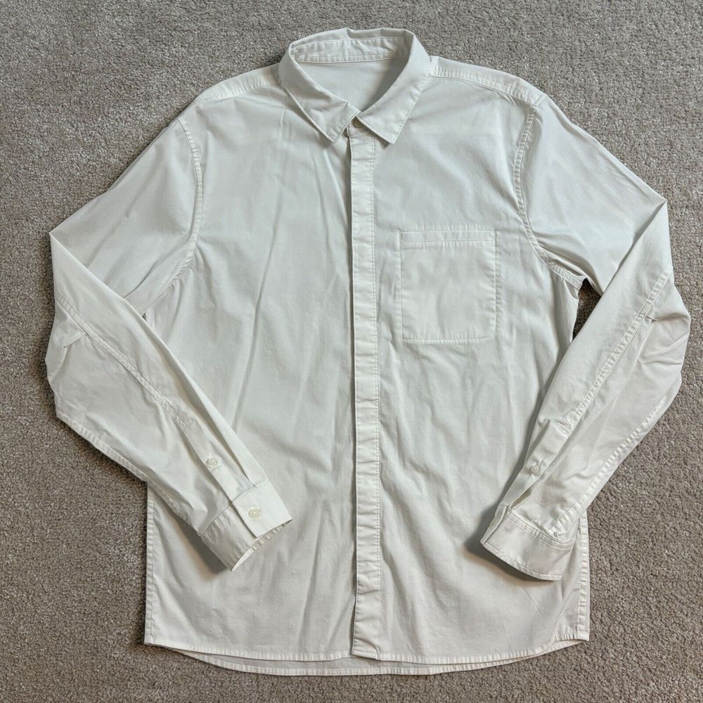 Lululemon Button Down Shirt Men's Medium Slim MEDIUM White Stretch Pocket